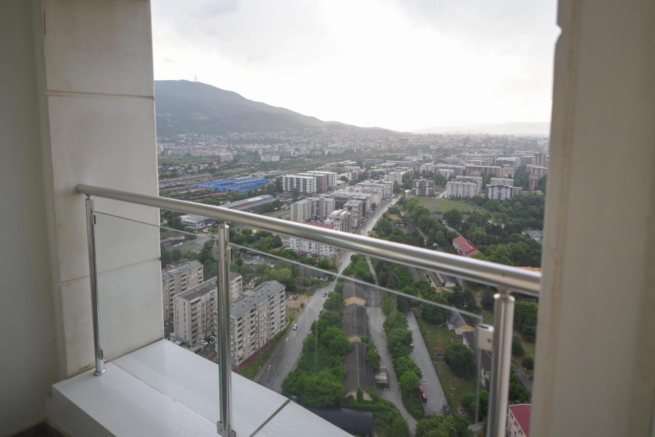 Sky Deluxe Fitness & Spa Skopje Exterior foto